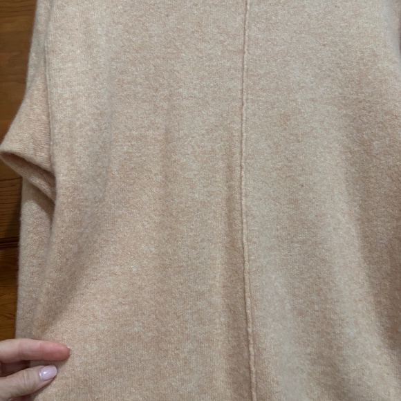 FREE PEOPLE CASHMERE SWEATER - Picture 4 of 12